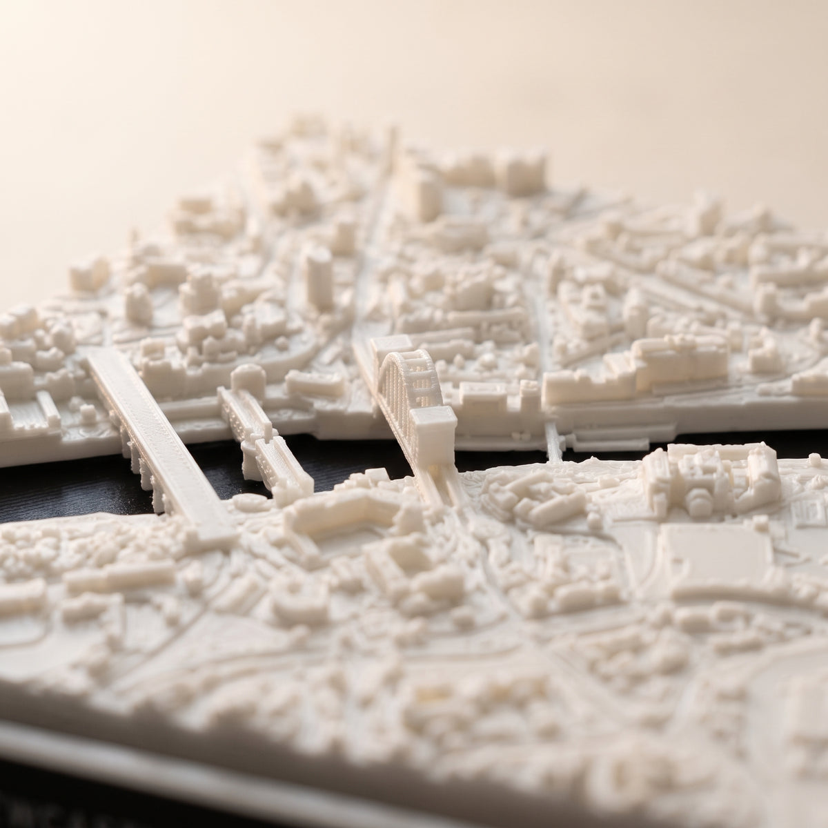 Newcastle upon Tyne Quayside 3D printed city map · 9×9cm relief model · 54.968° N · 1.604° W