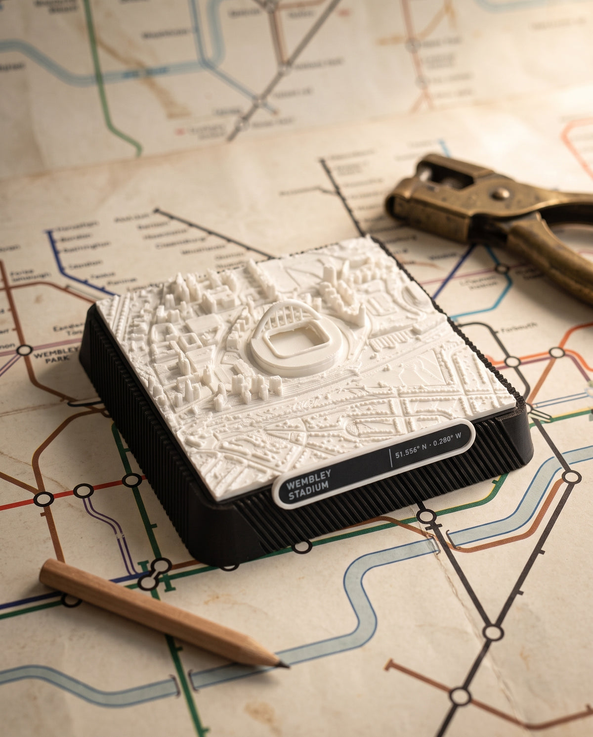 London Wembley 3D printed city map · 9×9cm relief model · 51.556° N · 0.280° W