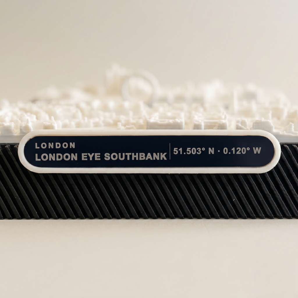London South Bank 3D printed city map · 9×9cm relief model · 51.503° N · 0.120° W