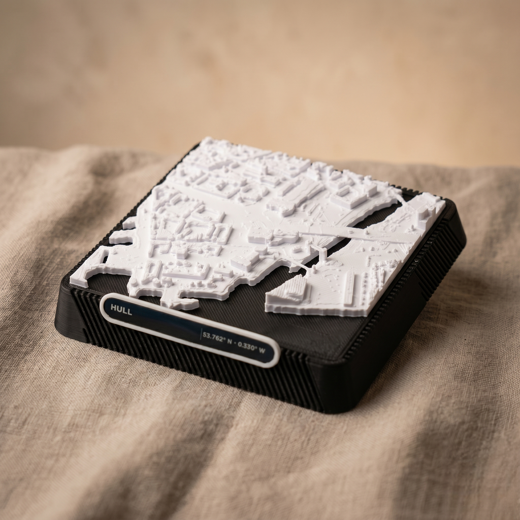 Kingston upon Hull 3D printed city map · 9×9cm relief model · 53.762° N · 0.330° W