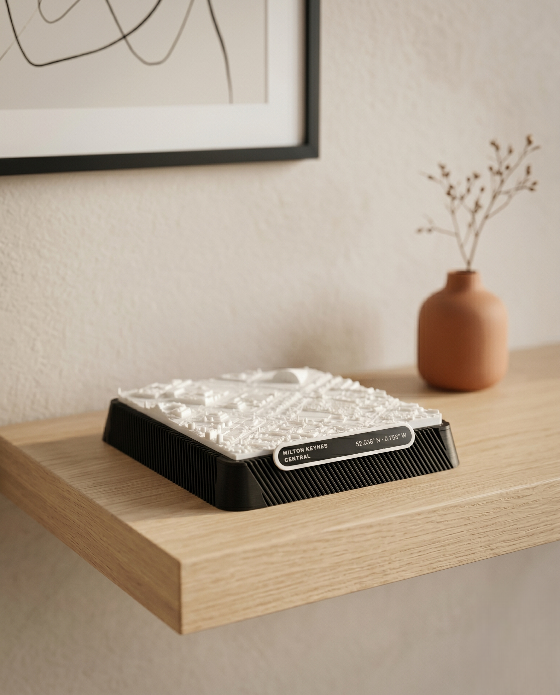 Milton Keynes Central Milton Keynes 3D printed city map · 9×9cm relief model · 52.038° N · 0.753° W