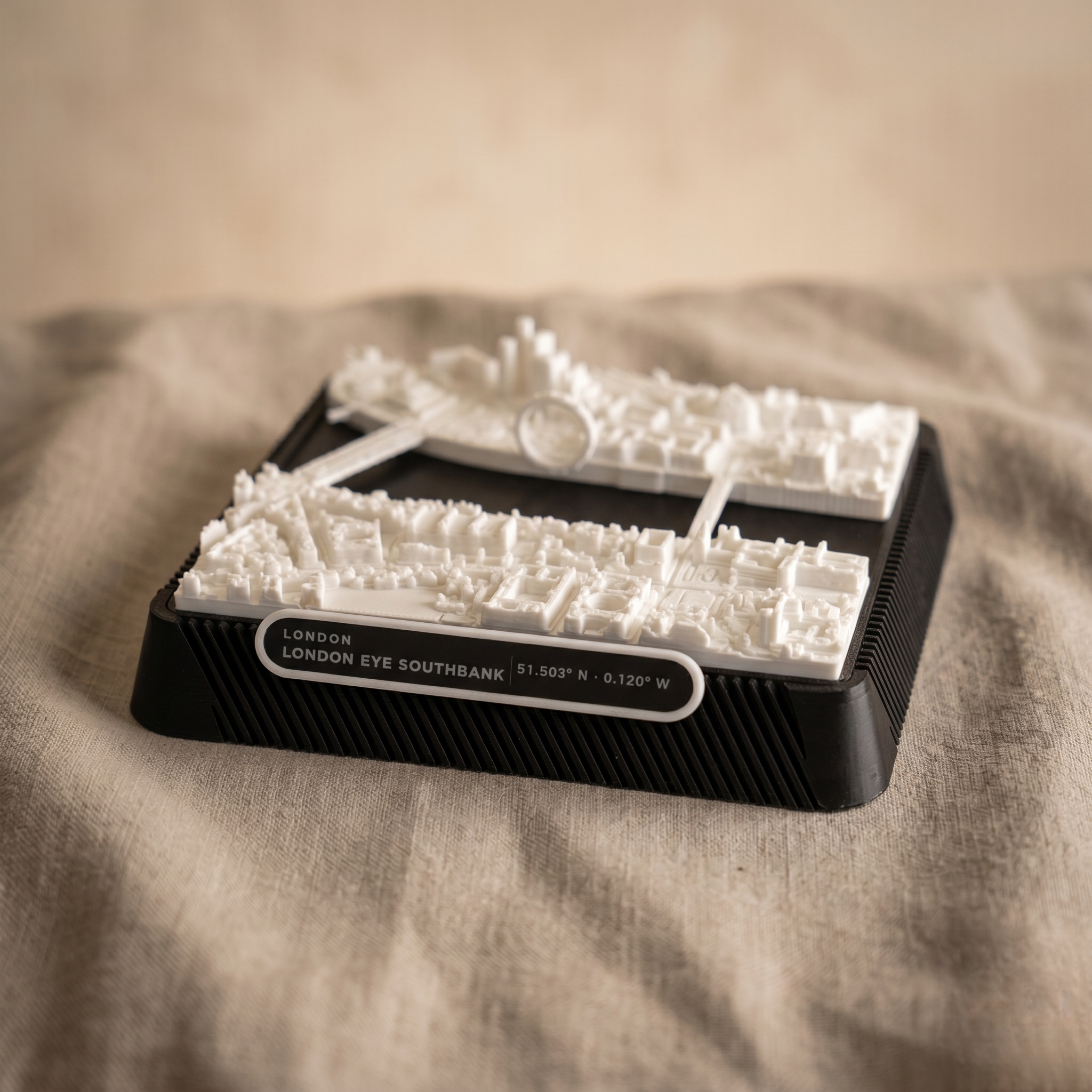 London South Bank 3D printed city map · 9×9cm relief model · 51.503° N · 0.120° W